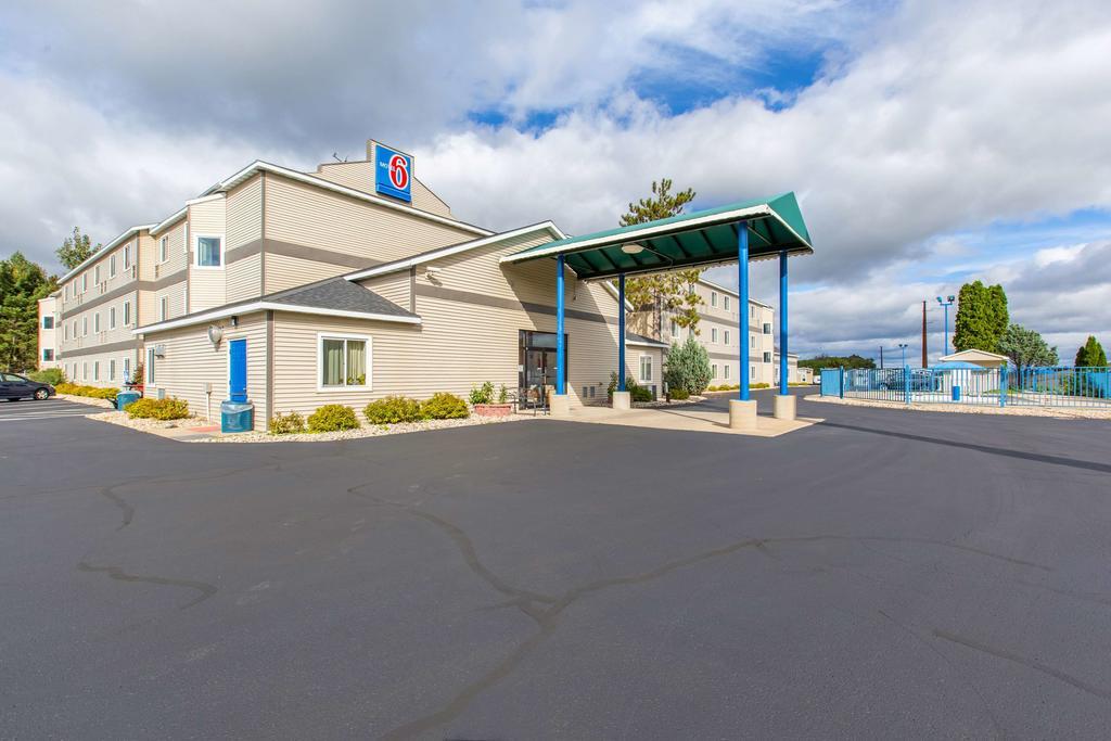 Motel 6-Baraboo, Wi - Lake Delton-Wisconsin Dells Exterior foto